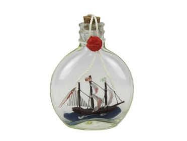 Santa Maria Model Ship in a Glass Bottle 4